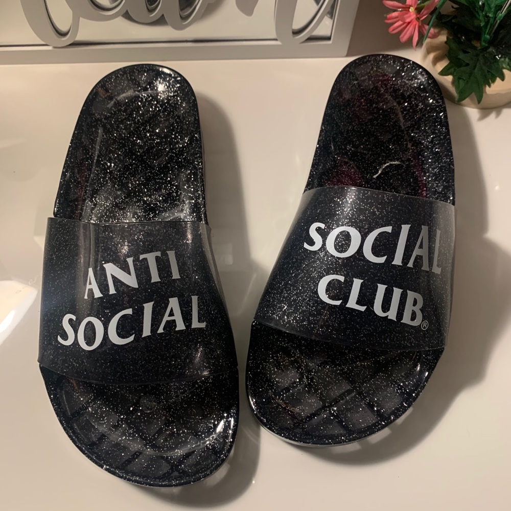 🎉HOST PICK! NEW! Anti Social Social Club slides! Price is FIRM - Picture 12 of 12